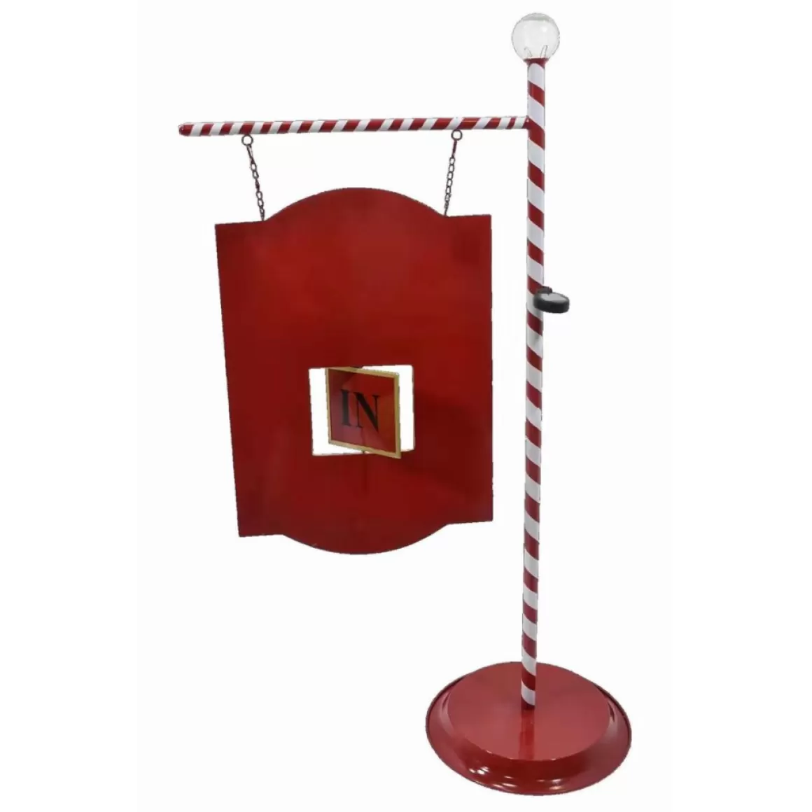 Fraser Hill Farm 4.5 Ft. Lamp Post With Santa Claus North Pole Sign