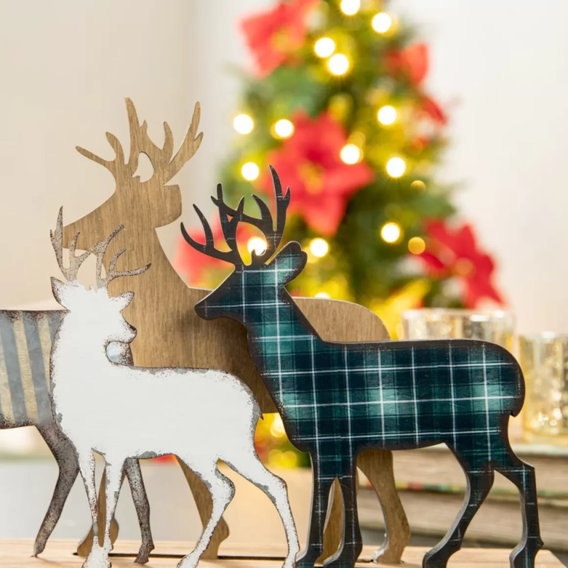 Glitzhome Galvanized Metal And Wooden Reindeer Table Decor