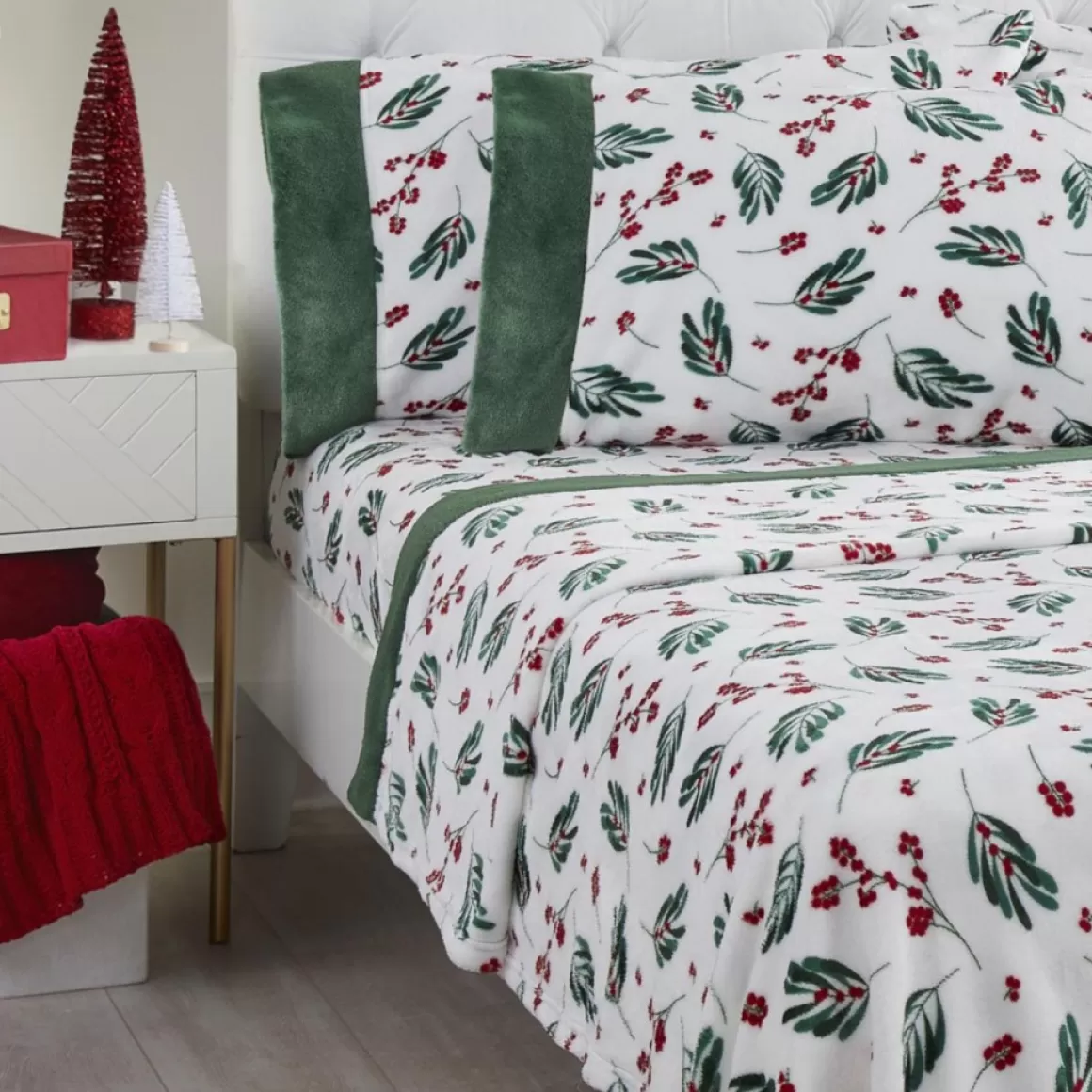 Warm & Cozy Glitter Hem Plush Sheet Set With Extra Pillowcases